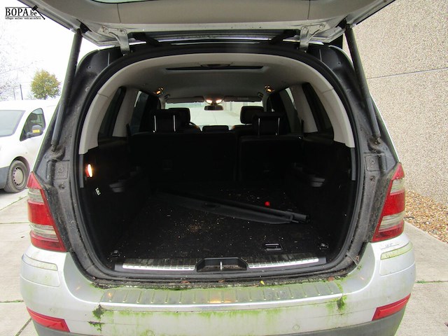 Lot 1 - mercedes gl320 cdi (2006-chass.wdc1648221a155104) - afbeelding 17 van  21