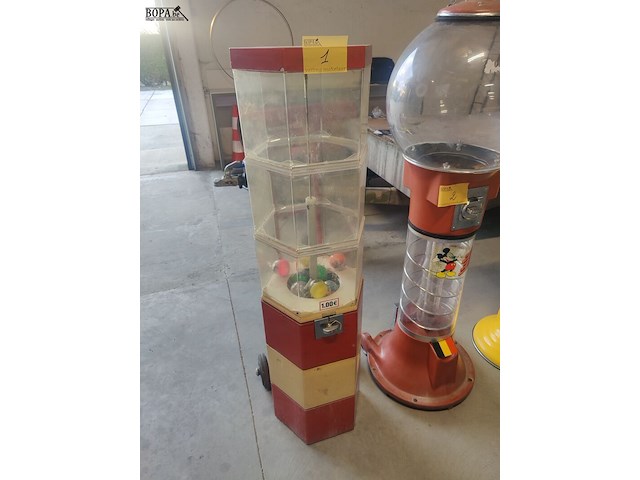 Lot 1 - nova ballenautomaat - afbeelding 1 van  4