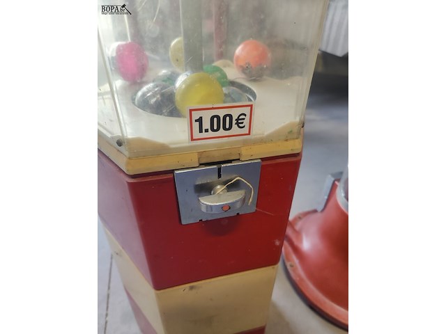 Lot 1 - nova ballenautomaat - afbeelding 2 van  4