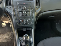 Lot 1 - opel astra (2014-chass.w0lpc6ew1eg010023) - afbeelding 3 van  33