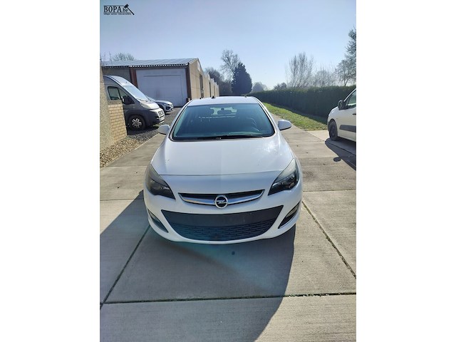 Lot 1 - opel astra (2014-chass.w0lpc6ew1eg010023) - afbeelding 1 van  33