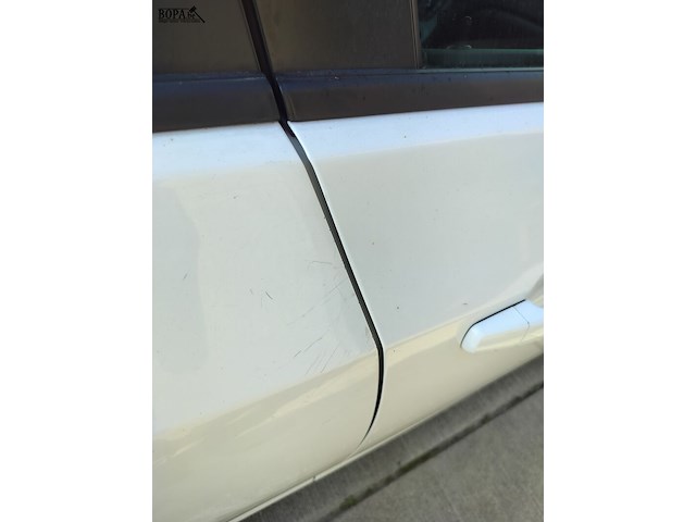 Lot 1 - opel astra (2014-chass.w0lpc6ew1eg010023) - afbeelding 16 van  33