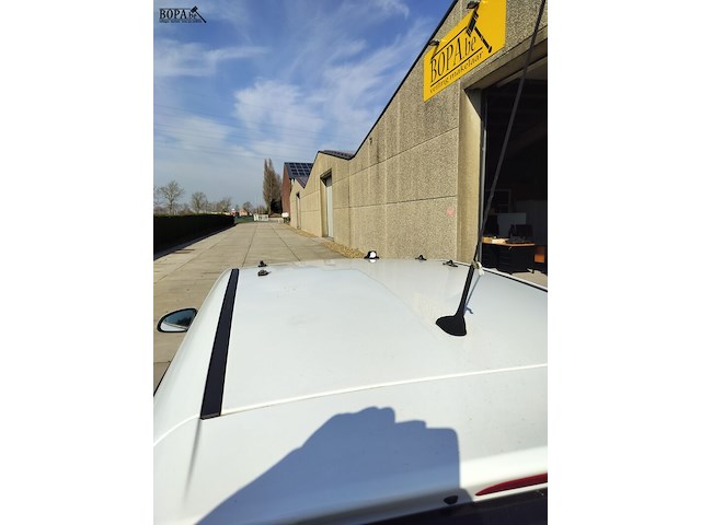 Lot 1 - opel astra (2014-chass.w0lpc6ew1eg010023) - afbeelding 19 van  33