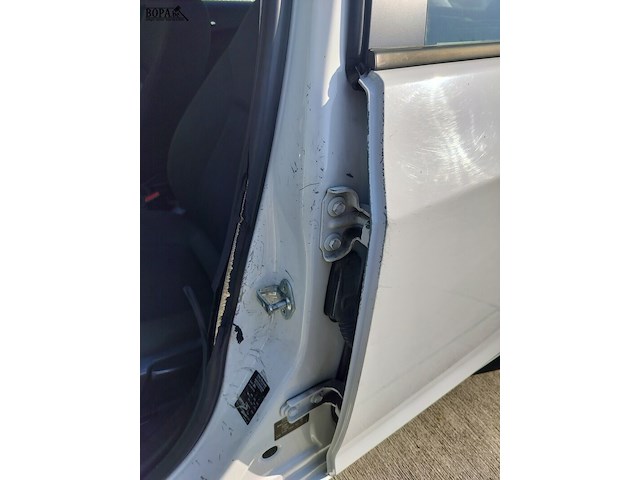 Lot 1 - opel astra (2014-chass.w0lpc6ew1eg010023) - afbeelding 24 van  33