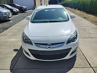 Lot 1 - opel astra (2014-chass.w0lpc6ew7eg009894)