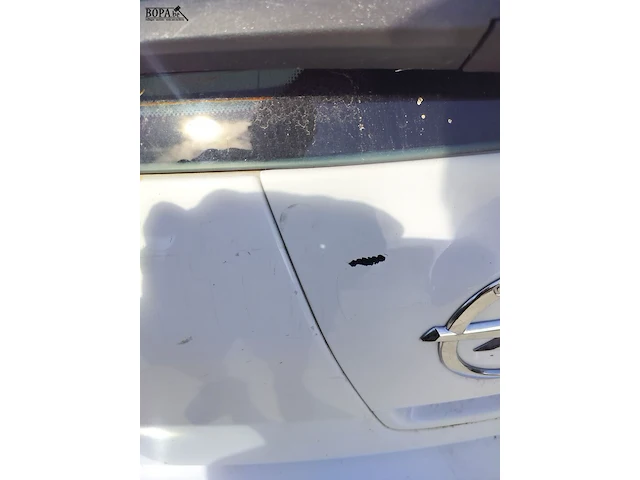 Lot 1 - opel astra (2014-chass.w0lpc6ew7eg009894) - afbeelding 19 van  30