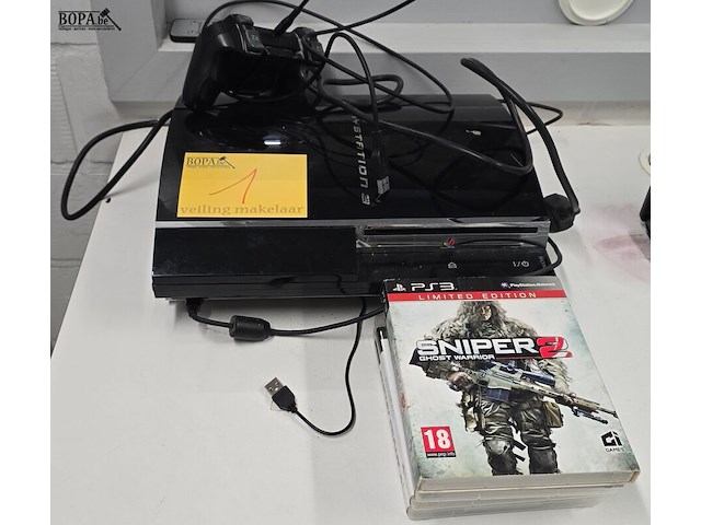 Lot 1 - playstation 3 console + controller + 5 spellen - afbeelding 1 van  10