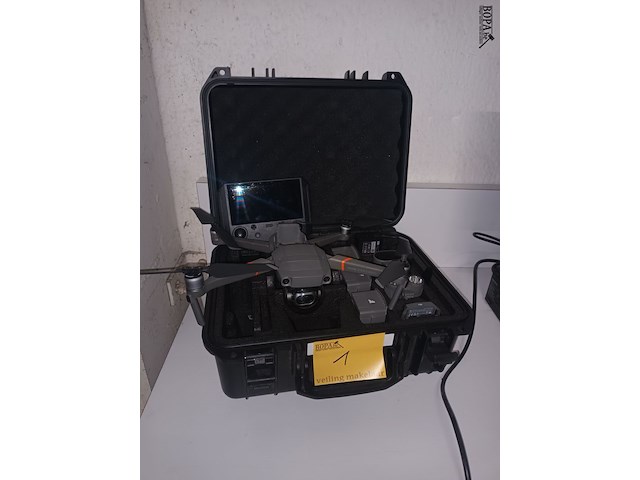Lot 1 - professionele drone - afbeelding 2 van  9
