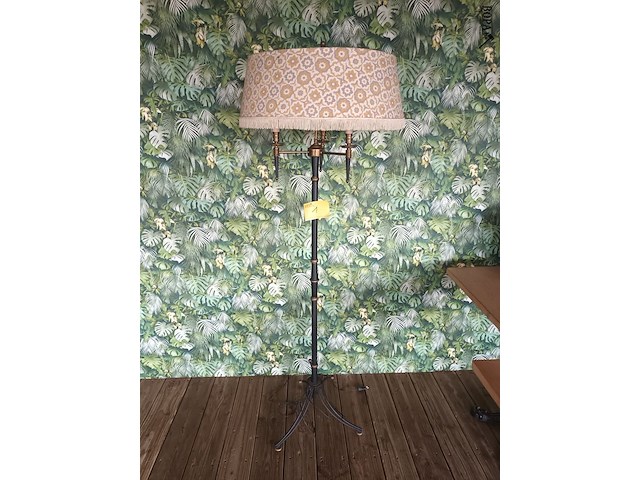 Lot 1 - retro vloerlamp - afbeelding 1 van  5