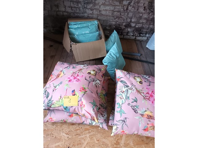 Lot 1 - sierkussens. 12 stuks - afbeelding 2 van  5