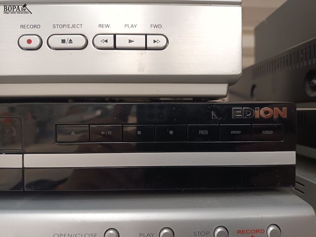 Lot 1 - video recorder en dvd recorders. 3 stuks - afbeelding 4 van  8
