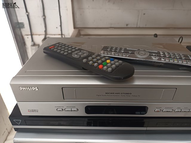 Lot 1 - video recorder en dvd recorders. 3 stuks - afbeelding 8 van  8
