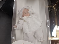 Lot 1 - vintage pop colette