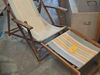 Lot 1 - vintage strandstoelen - 2 stuks + 1 voetensteun