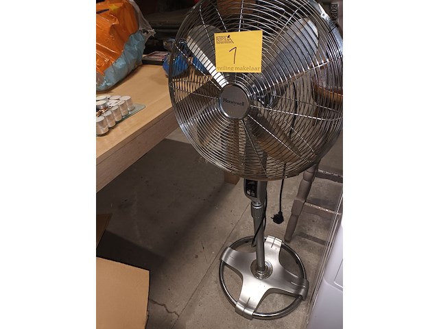 Lot 1 - vloerventilator honeywell - afbeelding 2 van  3