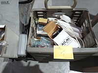 Lot 1 - werkmateriaal en diversen - afbeelding 1 van  5