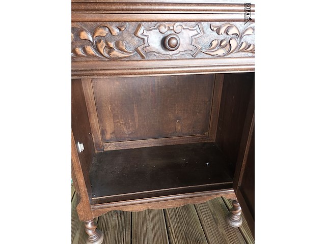 Lot 10 - antieke houten ladekast - afbeelding 3 van  4