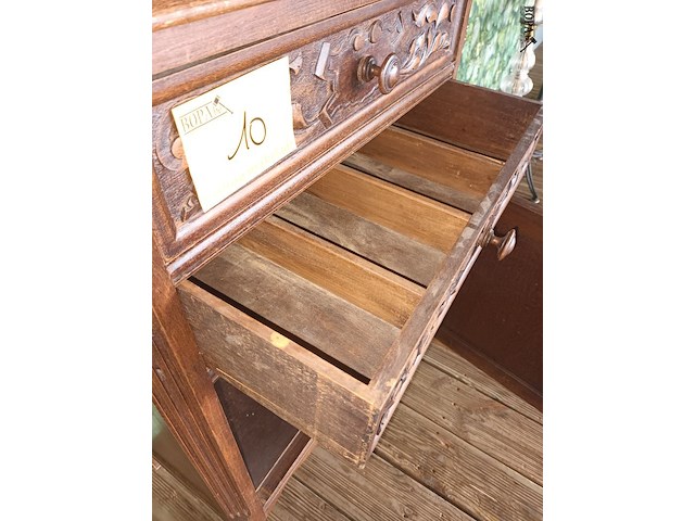 Lot 10 - antieke houten ladekast - afbeelding 4 van  4