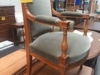 Lot 10 - armstoel - afbeelding 2 van  5