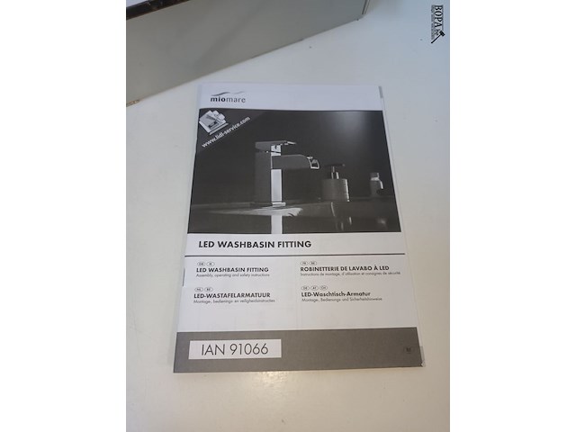 Lot 10 - badkamerkraam - afbeelding 5 van  5