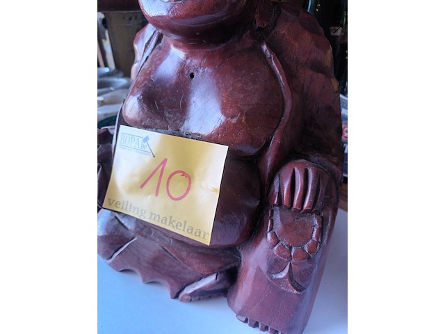 Lot 10 - boeddha in hout - afbeelding 3 van  3