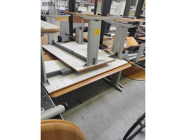 Lot 10 - burelen - 3 stuks - afbeelding 1 van  3