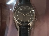 Lot 10 - dames polshorloges. 2 stuks - afbeelding 3 van  5