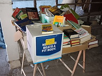 Lot 10 - diverse boeken