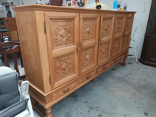 Lot 10 - houten kast - afbeelding 1 van  4