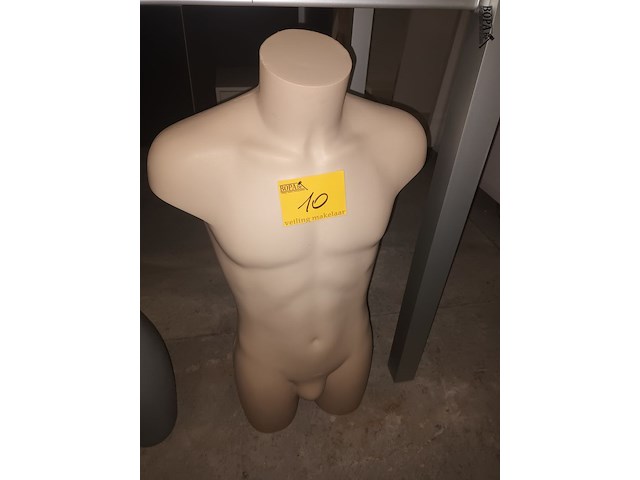 Lot 10 - huidskleur torso man - afbeelding 1 van  2