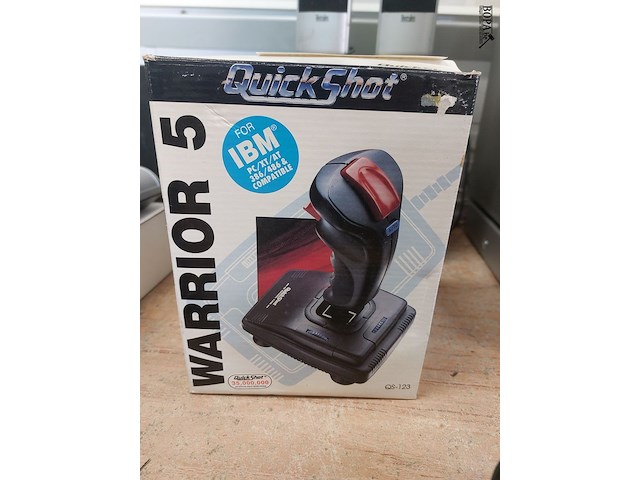 Lot 10 - joystick quickshot - afbeelding 1 van  2