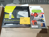 Lot 10 - mini camera’s. 2 stuks - afbeelding 1 van  3