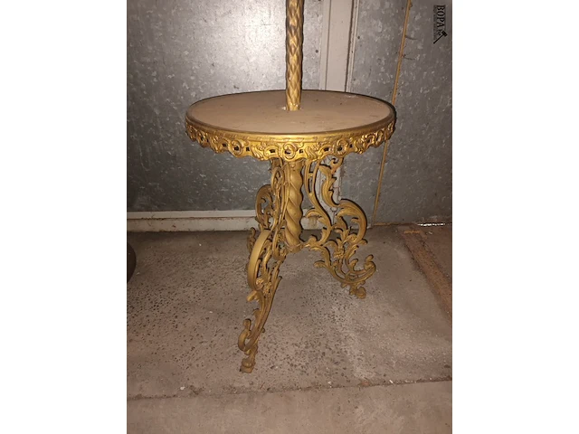 Lot 10 - staande lamp - afbeelding 2 van  5