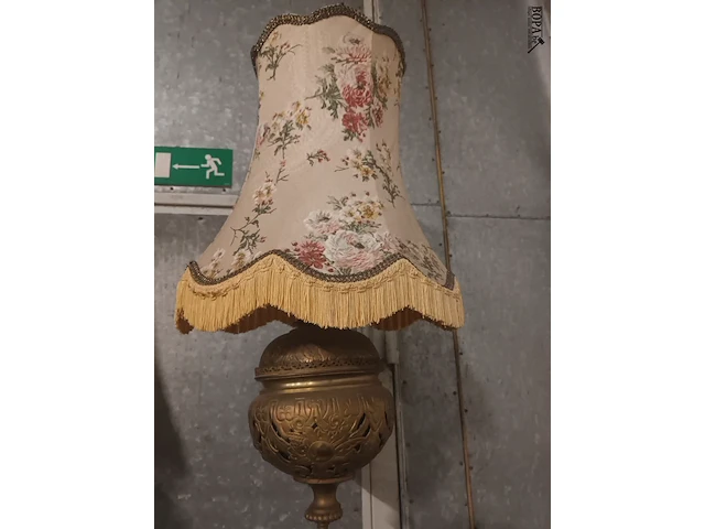 Lot 10 - staande lamp - afbeelding 5 van  5