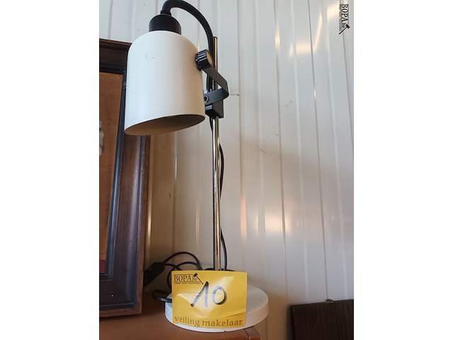 Lot 10 - vintage bureaulamp - afbeelding 1 van  2