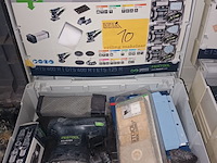Lot 10 - vlakschuurmachine festool