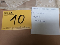 Lot 10 - zijden sjaal daniel hechter - afbeelding 2 van  3