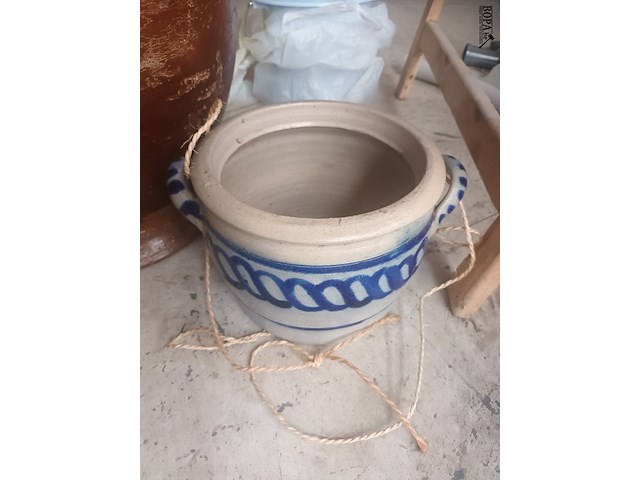 Lot 100 - boterpot en smoutpot - afbeelding 3 van  3