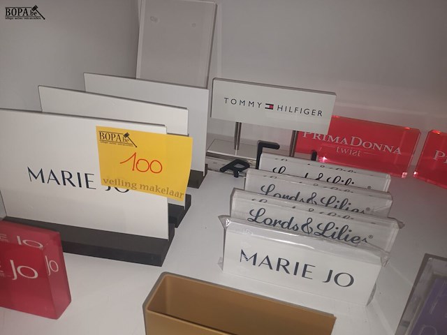 Lot 100 - diverse merkdisplays. 25 stuks - afbeelding 4 van  4