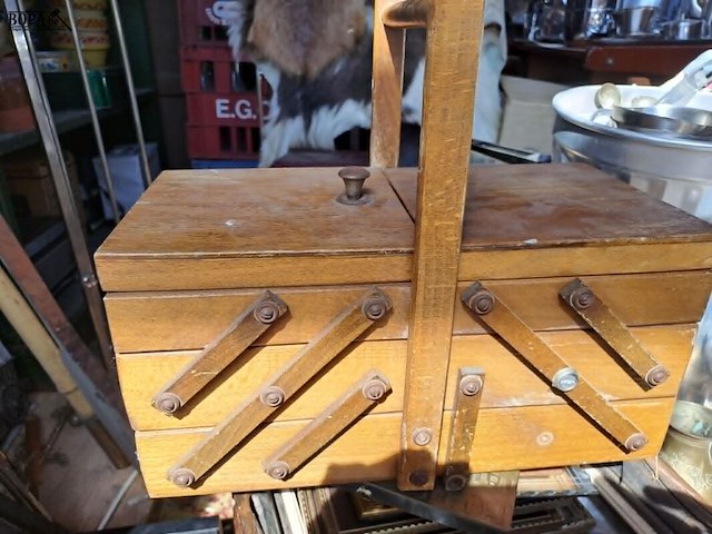 Lot 100 - groot lot naaigerief: diverse toepassingen - afbeelding 8 van  18