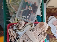 Lot 100 - groot lot naaigerief: diverse toepassingen - afbeelding 16 van  18