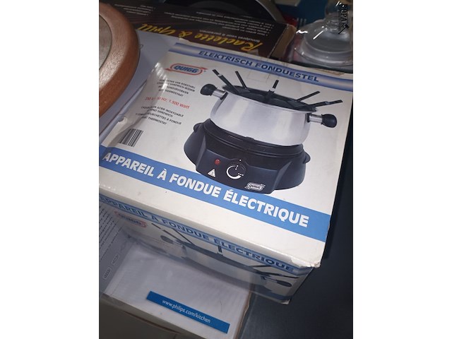 Lot 100 - keukentoestellen. 5 stuks - afbeelding 2 van  6