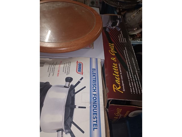 Lot 100 - keukentoestellen. 5 stuks - afbeelding 3 van  6