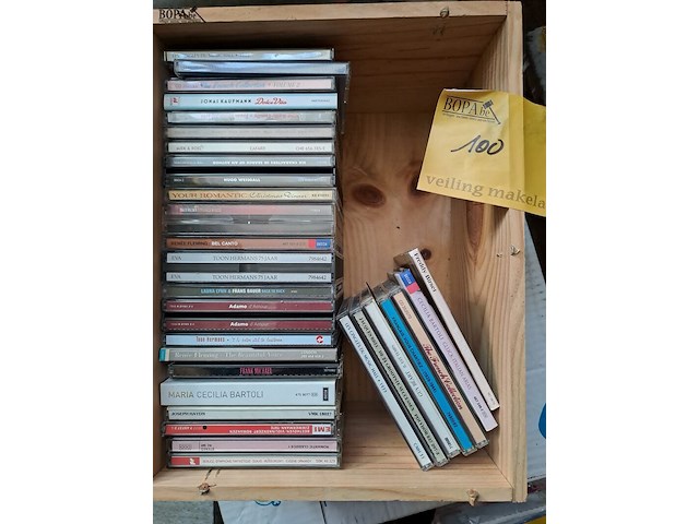 Lot 100 - lot cd's: belgische en franse muziek en diverse - afbeelding 2 van  3