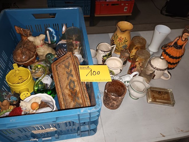 Lot 100 - lot decoratie - afbeelding 1 van  6