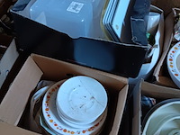 Lot 100 - lot keukenmateriaal - afbeelding 10 van  10