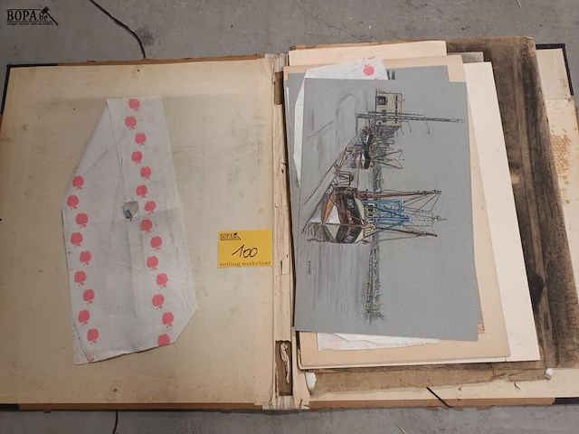 Lot 100 - map met lot tekeningen - afbeelding 1 van  4