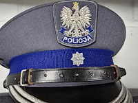 Lot 100 - polen 4 kepies - afbeelding 4 van  5