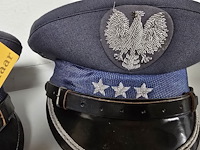 Lot 100 - polen 4 kepies - afbeelding 5 van  5