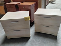 Lot 100 - set van 2 moderne nachttafels - afbeelding 2 van  4